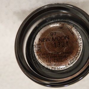 CHANEL Travel Gel Eyeshadow " New Moon" #97